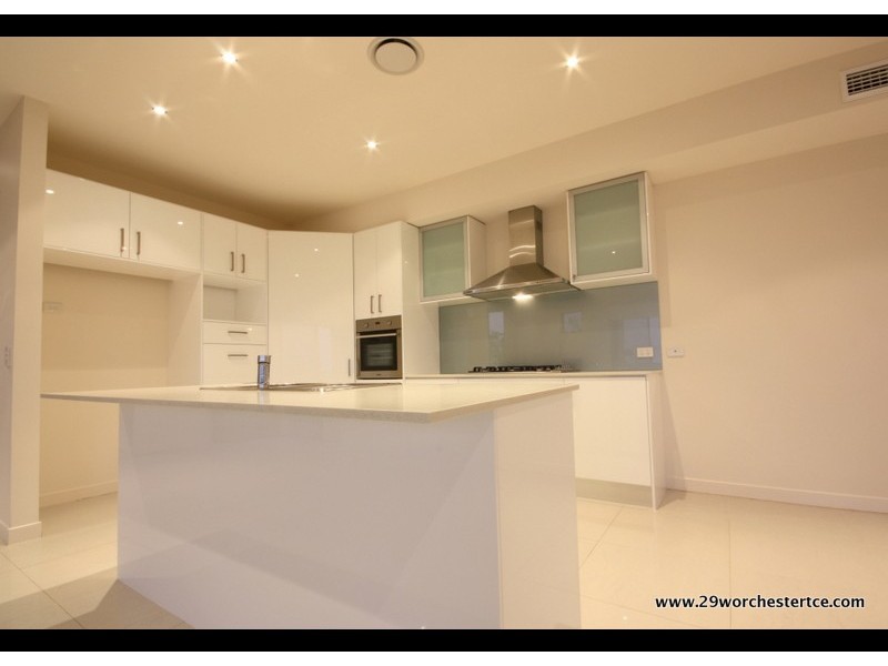 2/29 Worchester Terrace, Reedy Creek QLD 4227