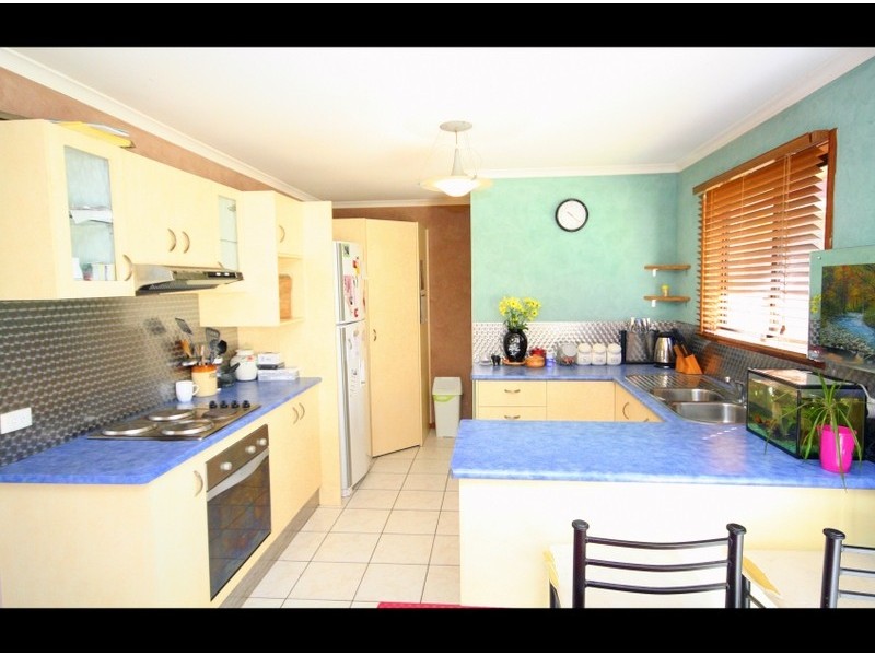 1/85 Christine Avenue, Burleigh Waters QLD 4220