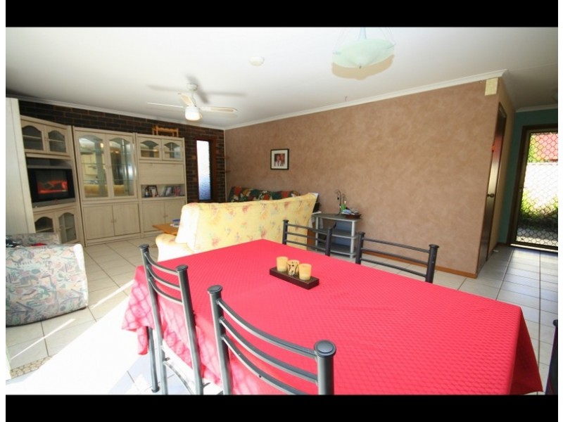 1/85 Christine Avenue, Burleigh Waters QLD 4220