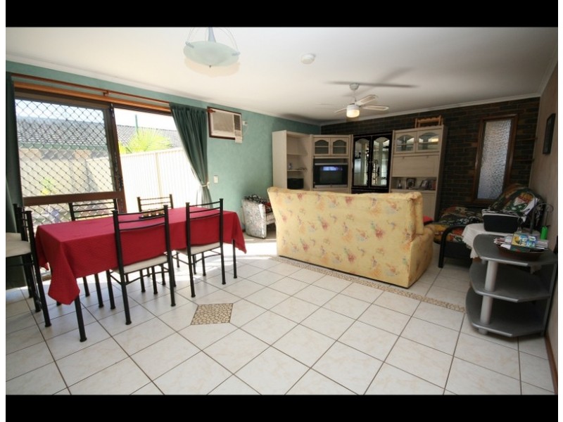 1/85 Christine Avenue, Burleigh Waters QLD 4220