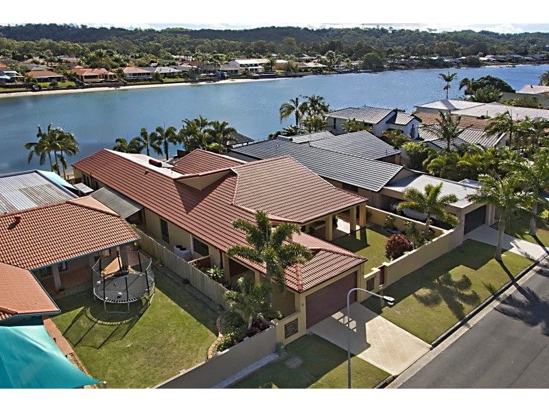 67 Dogwood Drive, Palm Beach QLD 4221