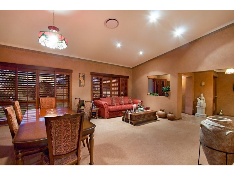 67 Dogwood Drive, Palm Beach QLD 4221