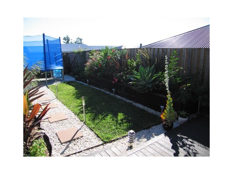 35 Willow Tree Drive, Reedy Creek QLD 4227