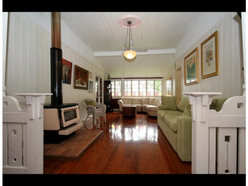 86 Monday Drive, Tallebudgera Valley QLD 4228