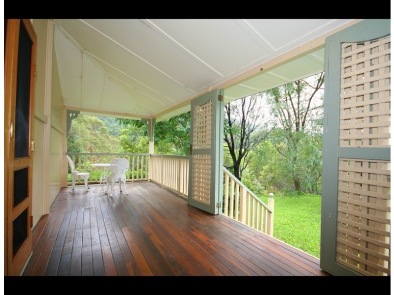 86 Monday Drive, Tallebudgera Valley QLD 4228