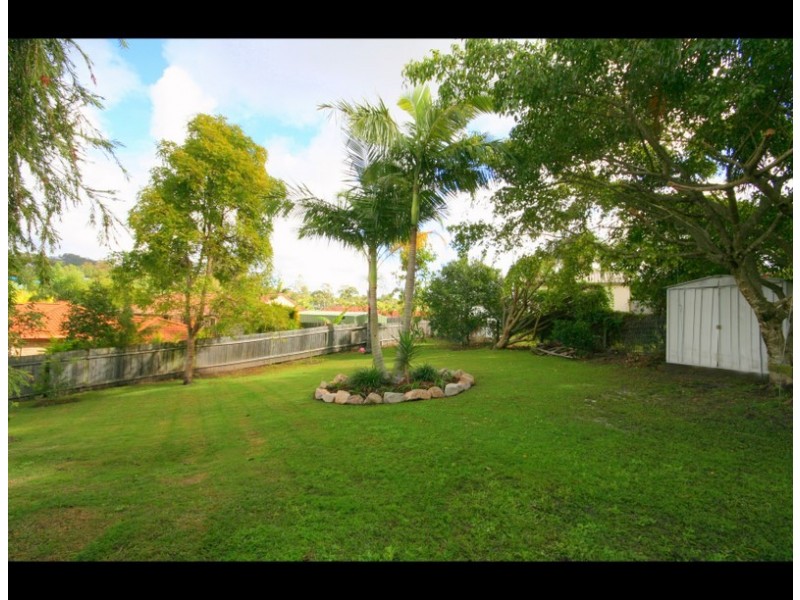3 Angus Court, Highland Park QLD 4211