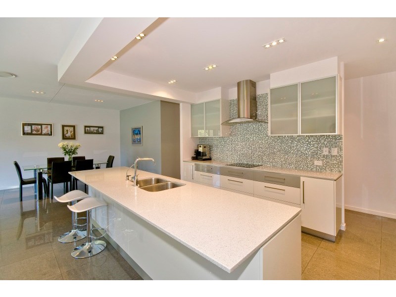 16 Snowwood Street, Reedy Creek QLD 4227