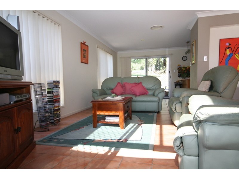 41 Seville Circuit, Burleigh Waters QLD 4220