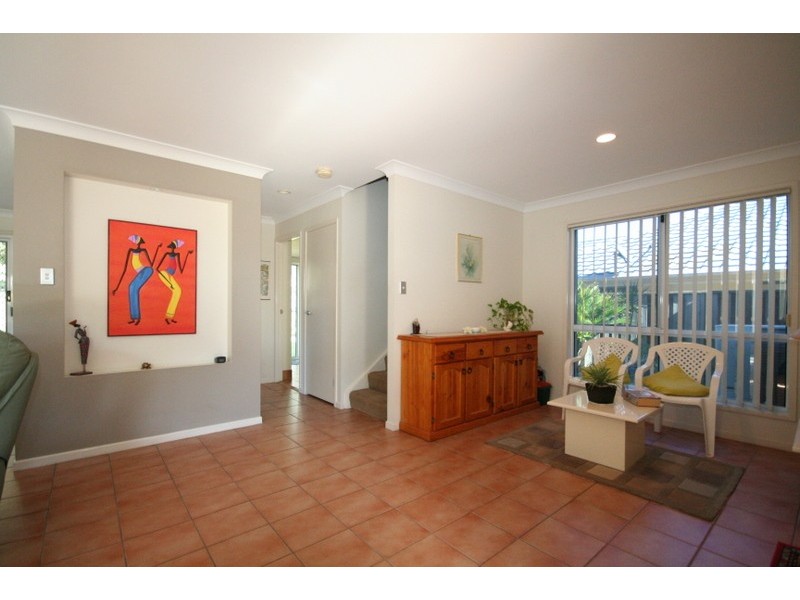 41 Seville Circuit, Burleigh Waters QLD 4220