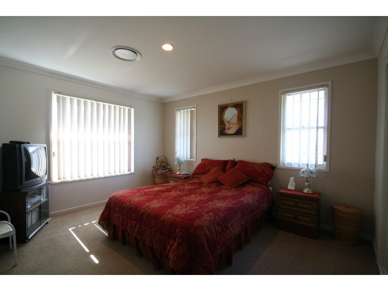 41 Seville Circuit, Burleigh Waters QLD 4220