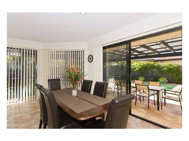 40 Sea Eagle Drive, Burleigh Waters QLD 4220