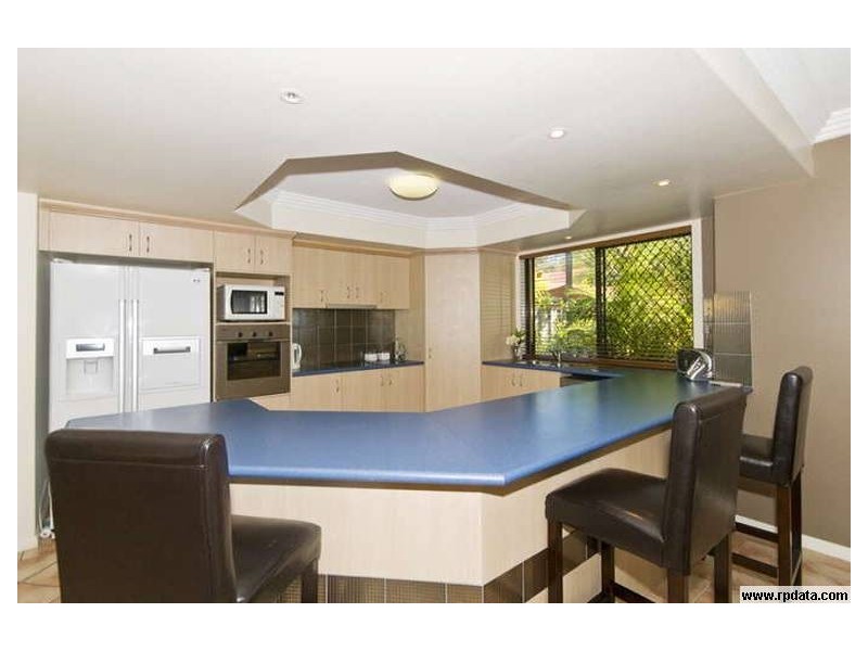 40 Sea Eagle Drive, Burleigh Waters QLD 4220