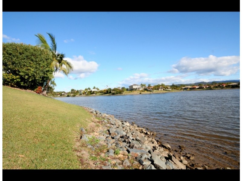 7/6 Lowood Court, Varsity Lakes QLD 4227