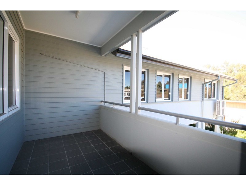 Lot 6/43 Tallebudgera Creek Road, Burleigh Heads QLD 4220