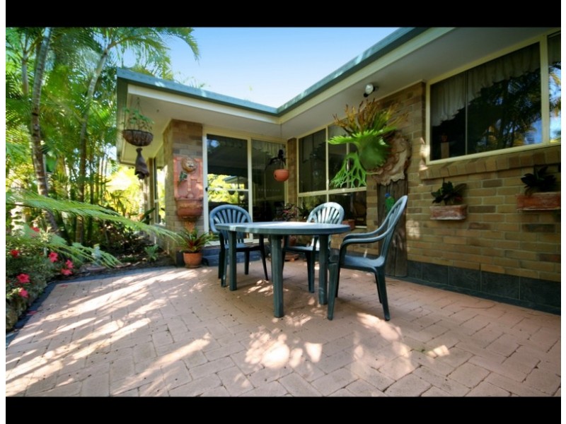 1 Clare Court, Tallebudgera Valley QLD 4228