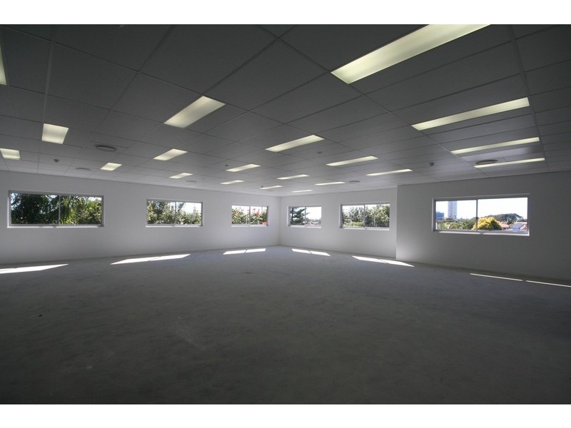 79 West Burleigh Rd, Burleigh Heads QLD 4220