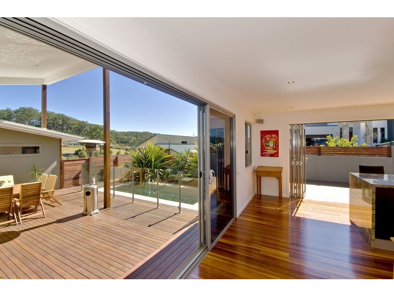 13 Frogrock Crescent, Reedy Creek QLD 4227