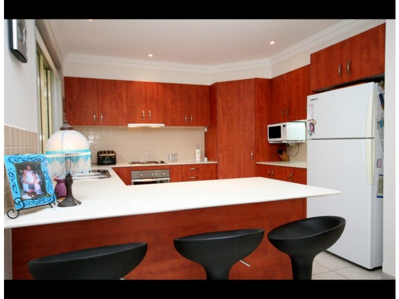 6 Tiarnna Close, Burleigh Heads QLD 4220