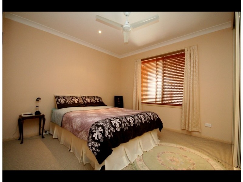 6 Tiarnna Close, Burleigh Heads QLD 4220