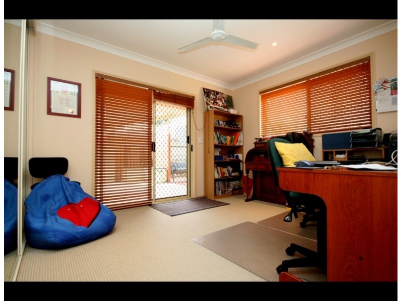 6 Tiarnna Close, Burleigh Heads QLD 4220