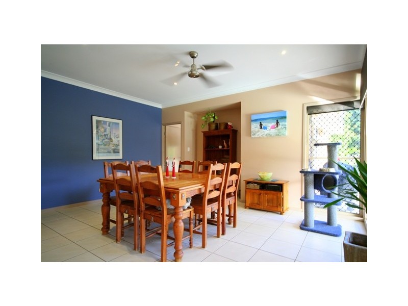 13 Des Quinlan Cr, Tallebudgera QLD 4228