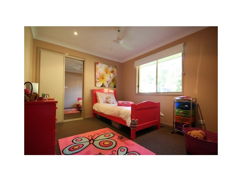 13 Des Quinlan Cr, Tallebudgera QLD 4228