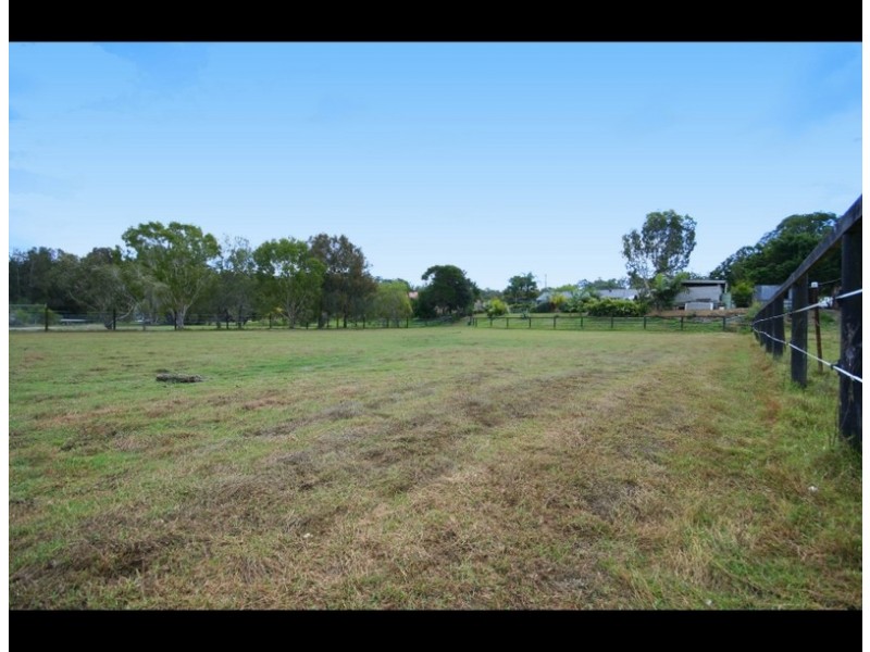 9 Larch Street, Tallebudgera QLD 4228