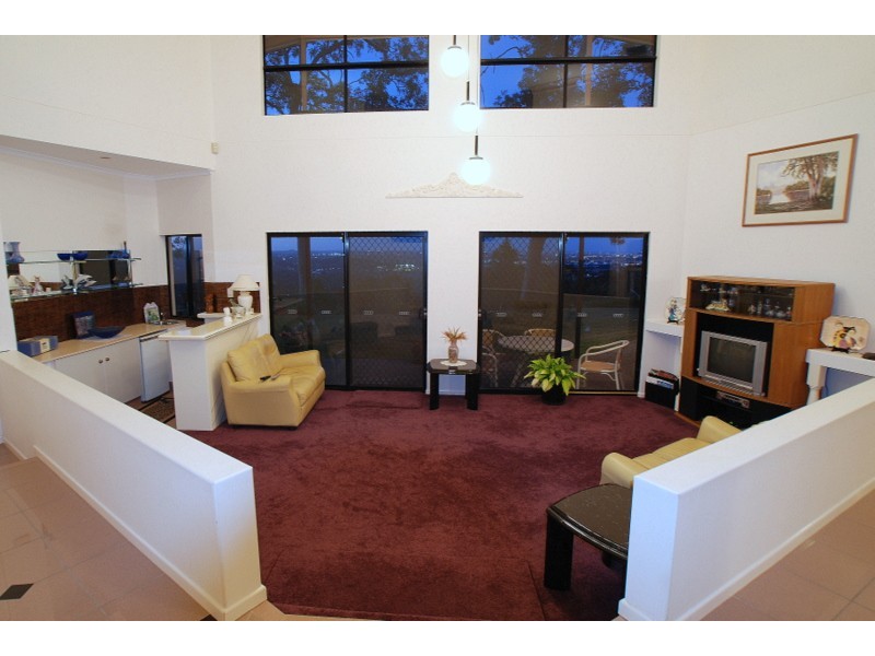 125 Strawberry Road, Mudgeeraba QLD 4213