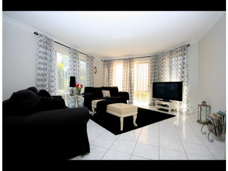 9 Glauca Street, Burleigh Heads QLD 4220