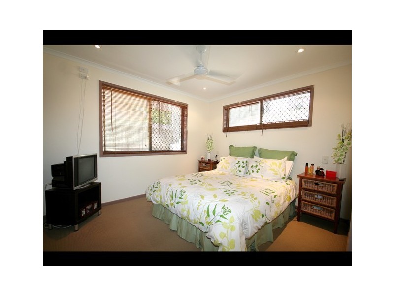 57 Bunyip Street, Burleigh Heads QLD 4220