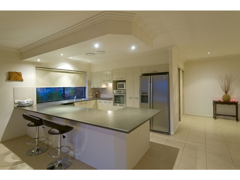 4 Dromara Court, Banora Point NSW 2486