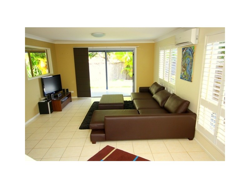 2/28 Twenty Fifth Avenue, Palm Beach QLD 4221