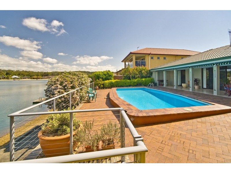 116 Melaleuca Drive, Palm Beach QLD 4221