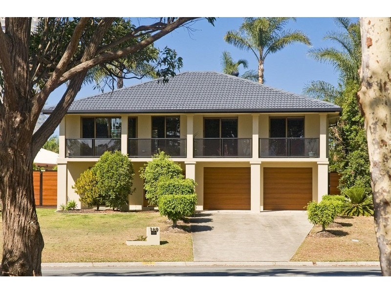 169 Burleigh St, Burleigh Waters QLD 4220