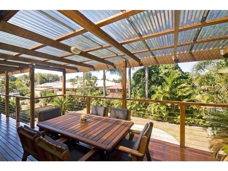 169 Burleigh St, Burleigh Waters QLD 4220