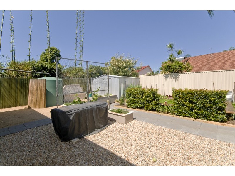 6 Auk Avenue, Burleigh Waters QLD 4220