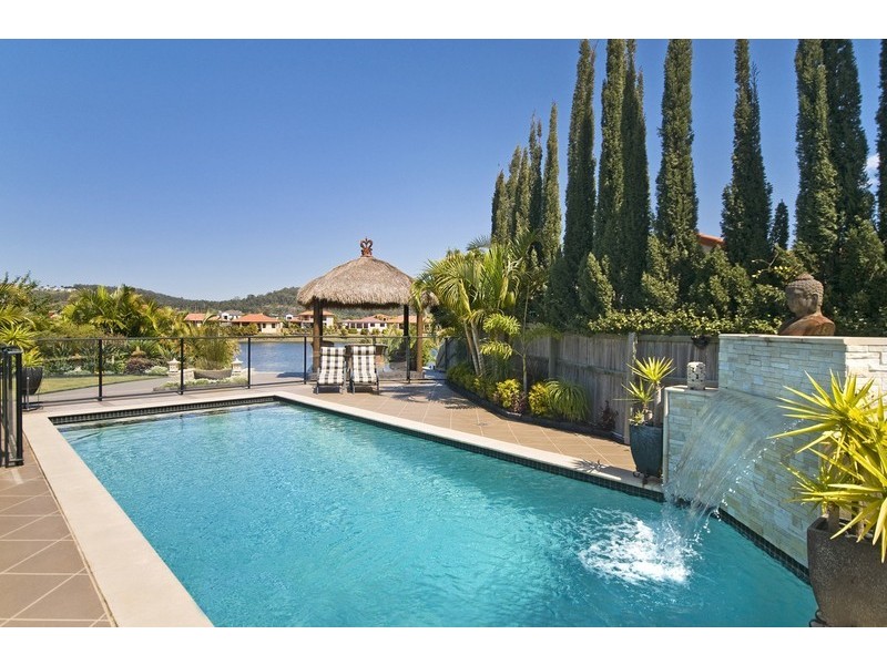 3 St Helens Crt, Burleigh Waters QLD 4220