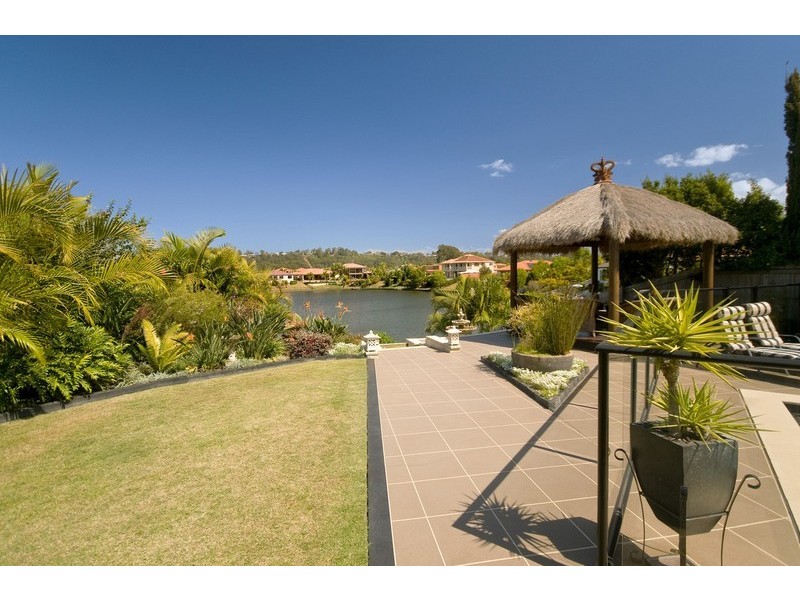 3 St Helens Crt, Burleigh Waters QLD 4220