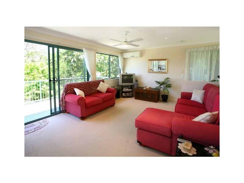 19 Burleigh Glen Crt, Burleigh Heads QLD 4220