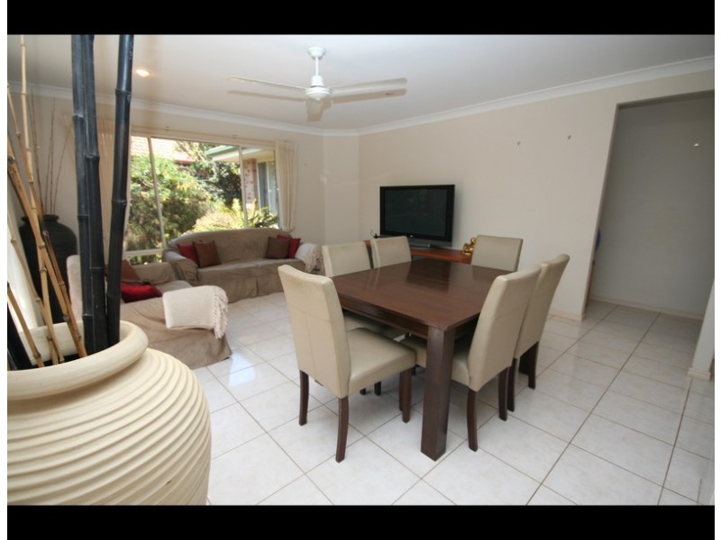 69 Dipper Drive, Burleigh Waters QLD 4220