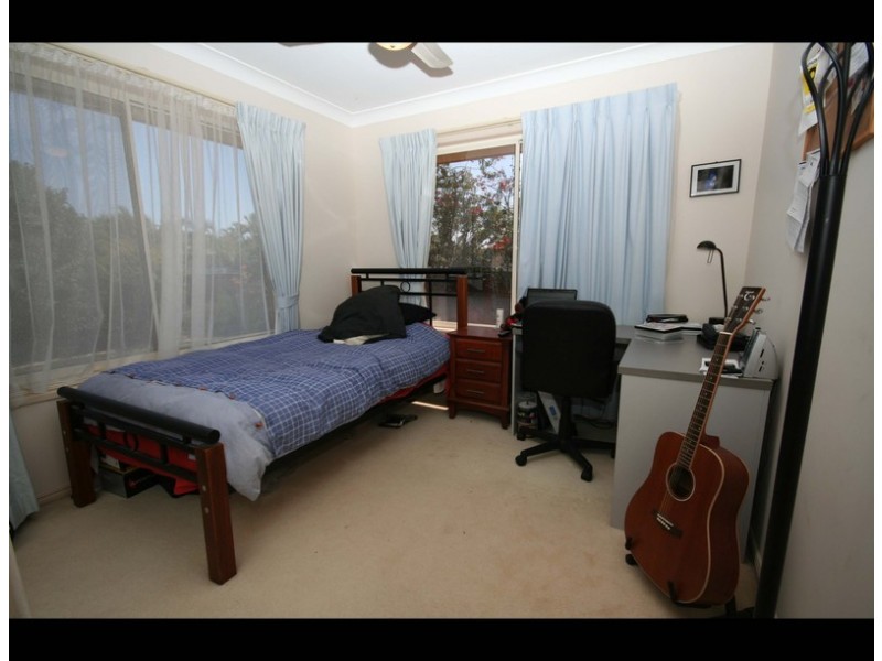 69 Dipper Drive, Burleigh Waters QLD 4220