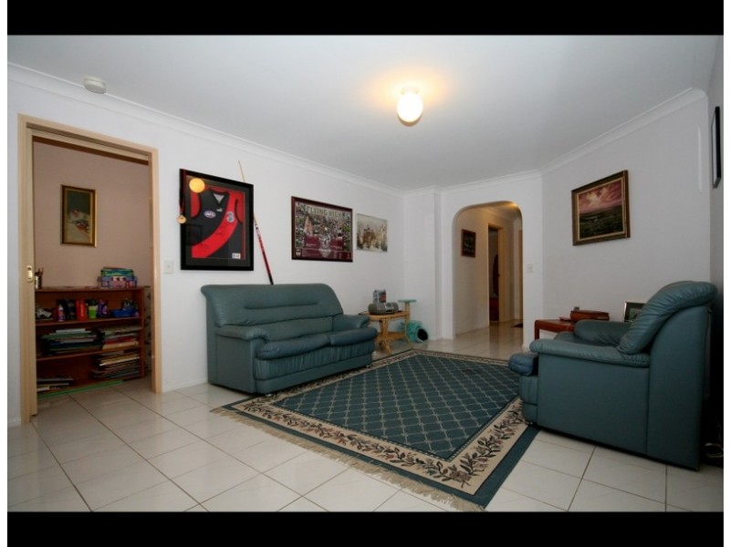 58 Wedgebill Parade, Burleigh Waters QLD 4220