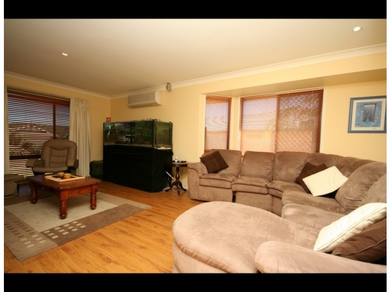 19 Orchna Street, Burleigh Heads QLD 4220