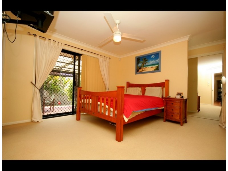 19 Orchna Street, Burleigh Heads QLD 4220