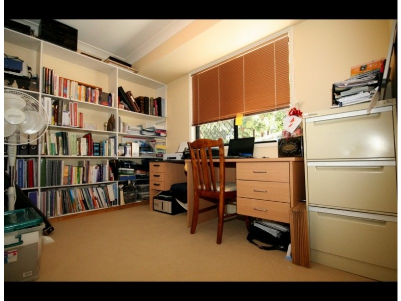 19 Orchna Street, Burleigh Heads QLD 4220