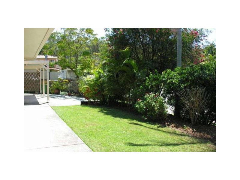 27 Barrine Drive, Worongary QLD 4213