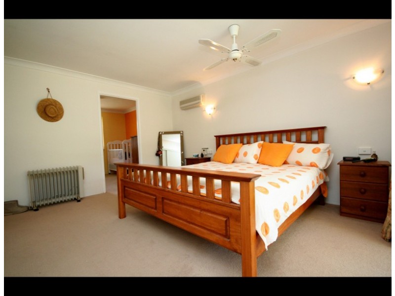 5 Larch Street, Tallebudgera QLD 4228