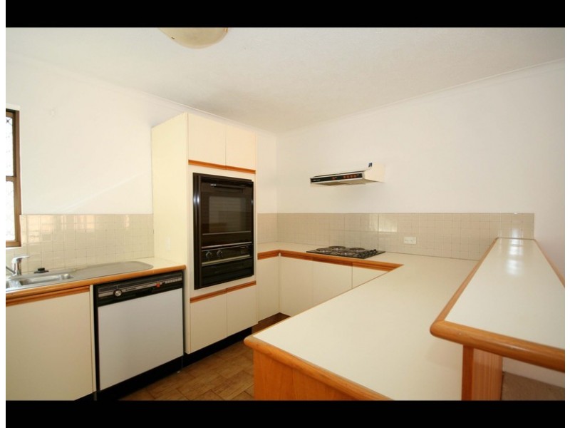 3/11 Ewart St, Burleigh Heads QLD 4220
