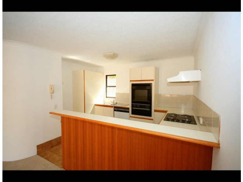 3/11 Ewart St, Burleigh Heads QLD 4220