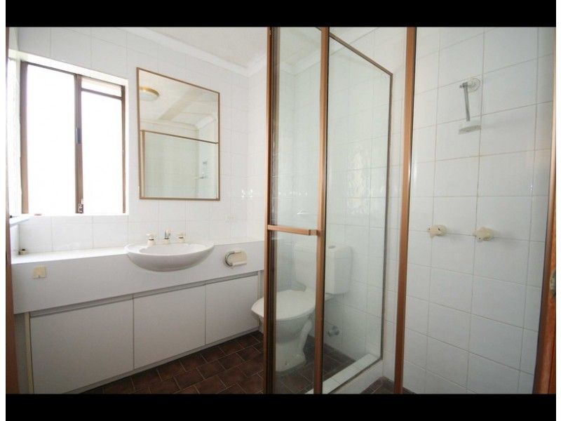 3/11 Ewart St, Burleigh Heads QLD 4220